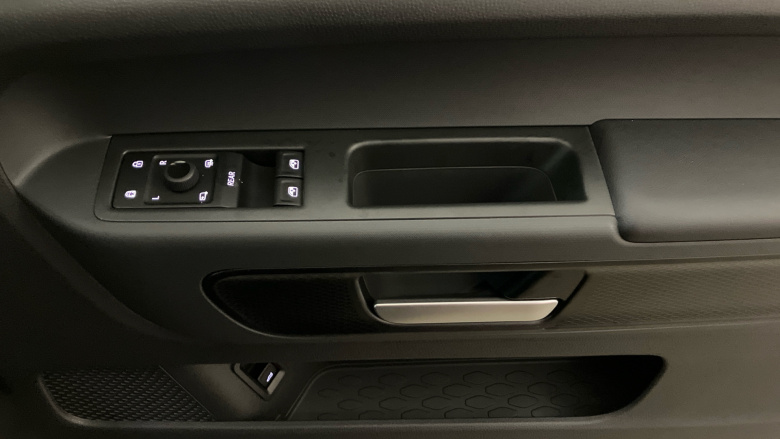 Volkswagen ID. Buzz 210kW Style Pro 86kWh 5dr LWB Auto [7 Seat] Electric Estate